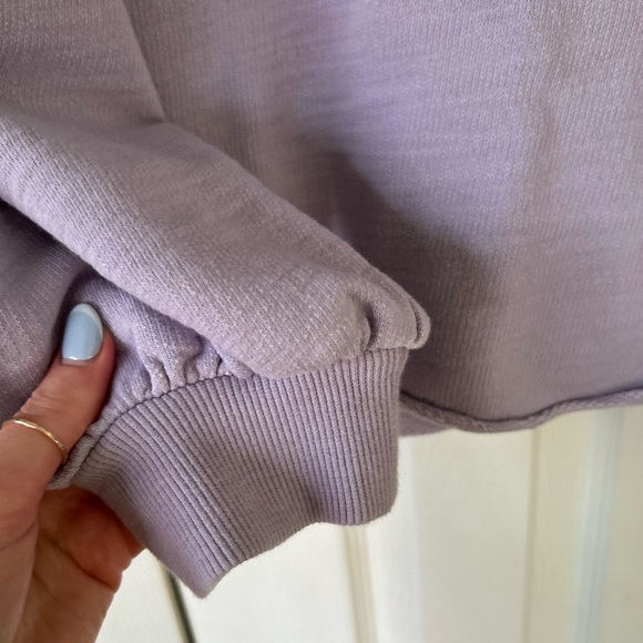 Universal thread purple crewneck - Picture 2 of 4